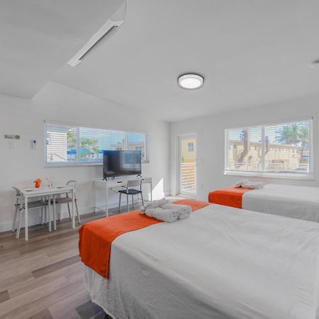 Spacious Studio With Balcony And Parking At The Beach -M46 Hollywood Eksteriør bilde