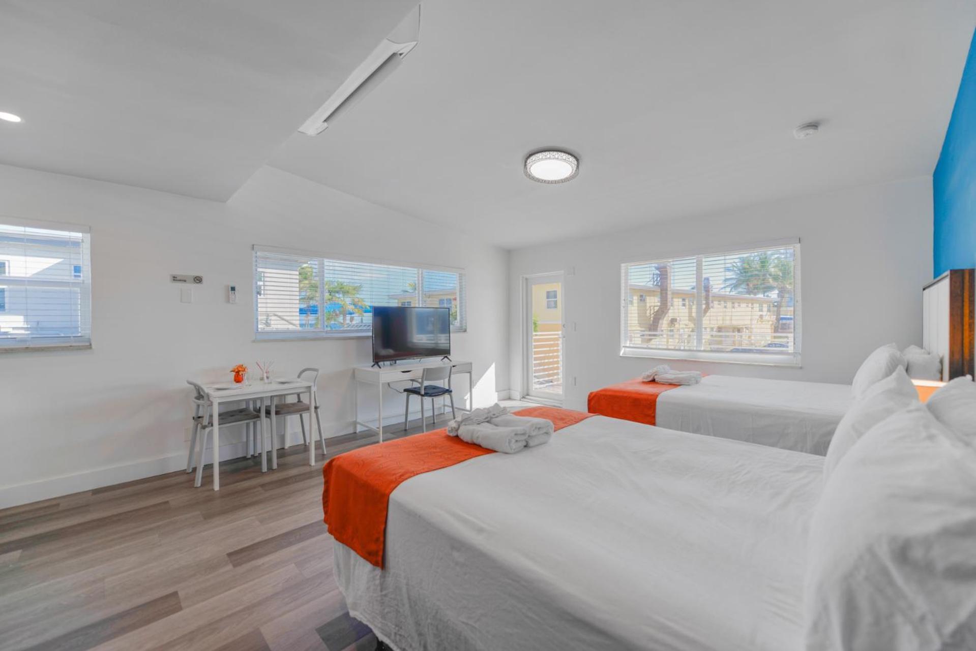 Spacious Studio With Balcony And Parking At The Beach -M46 Hollywood Eksteriør bilde