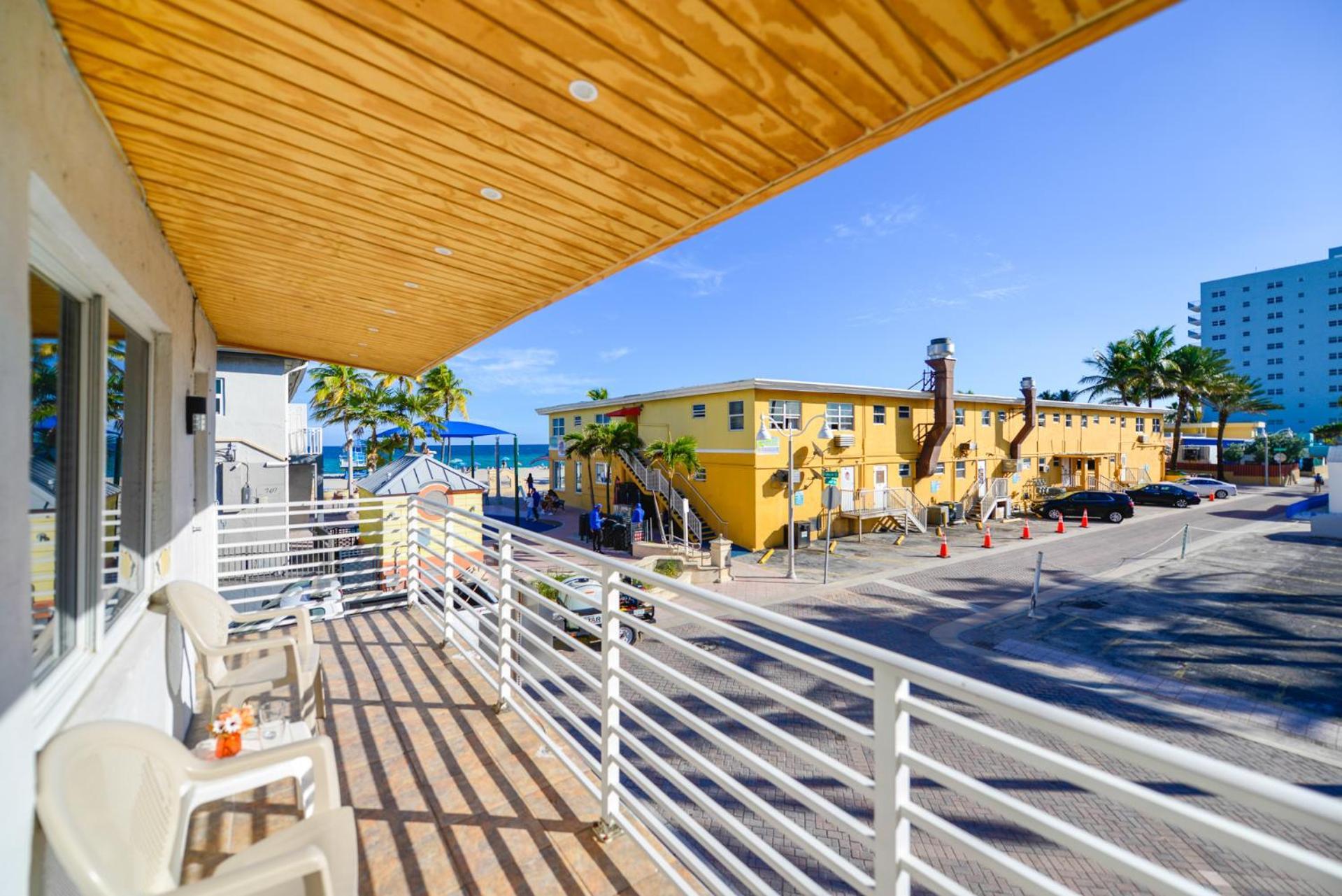 Spacious Studio With Balcony And Parking At The Beach -M46 Hollywood Eksteriør bilde